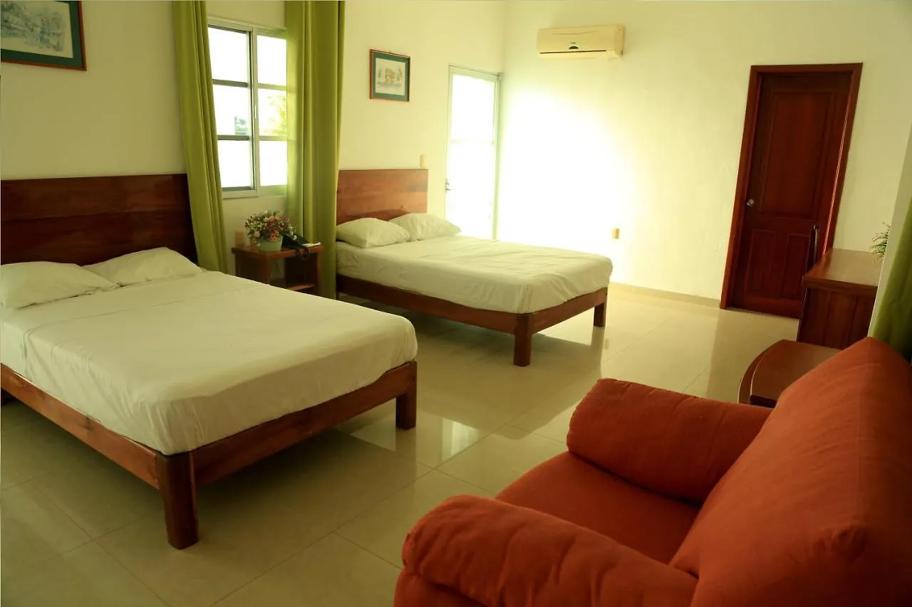 Charly Hotel Chetumal 0*,